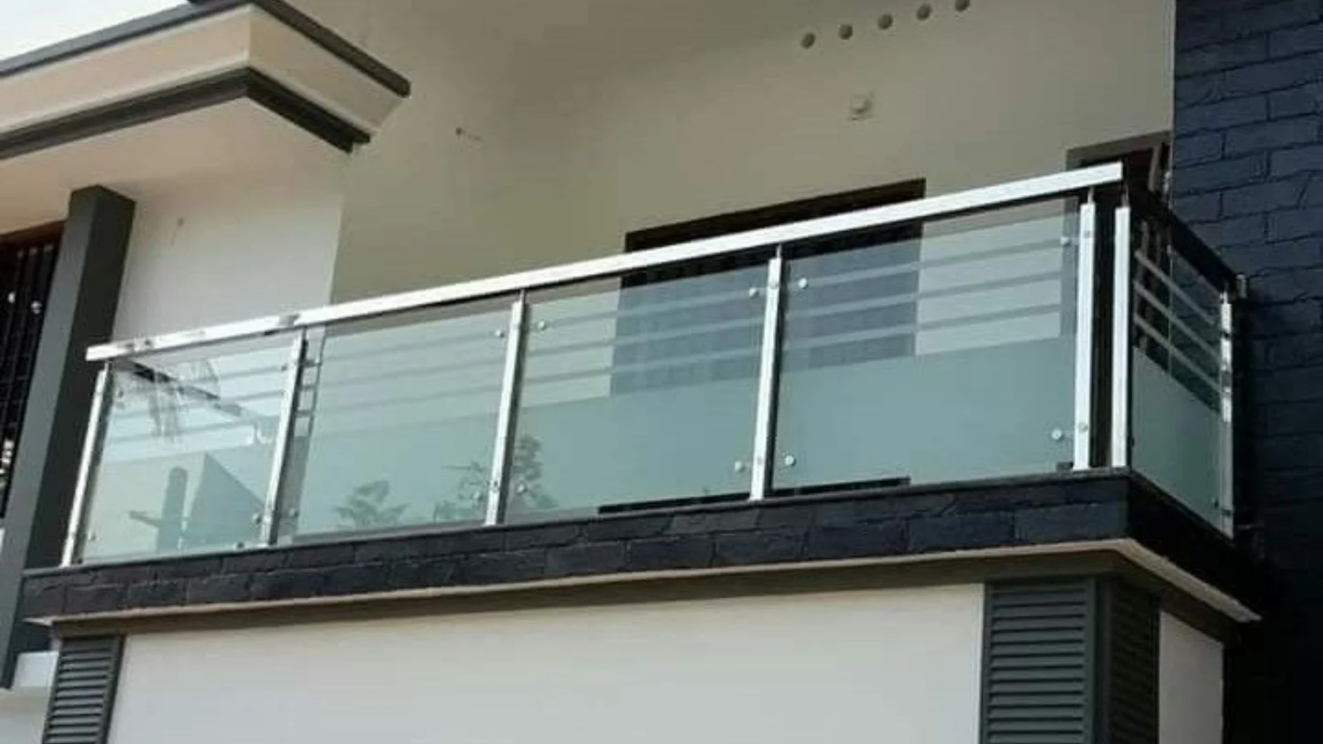 Exterior Finishing (7)