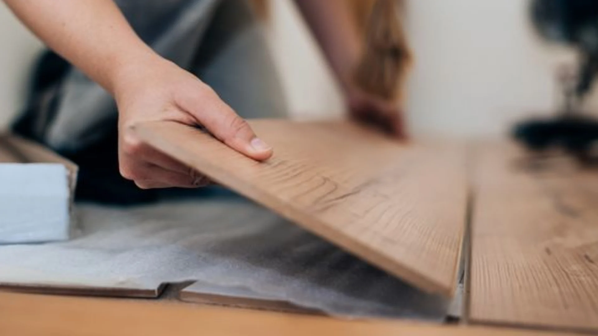 Laminate Flooring (10)